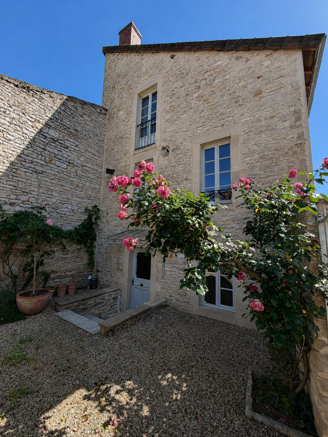 MEURSAULT COEUR DE VILLAGE
